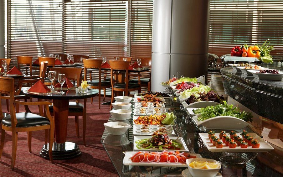 J5 Hotels - Port Saeed Дубай Ресторан фото